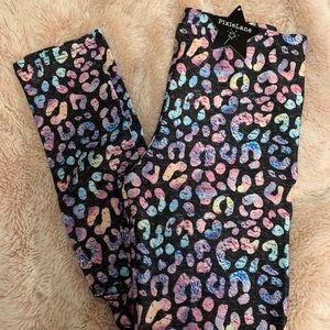 Girls Rainbow Cheetah Leggings
